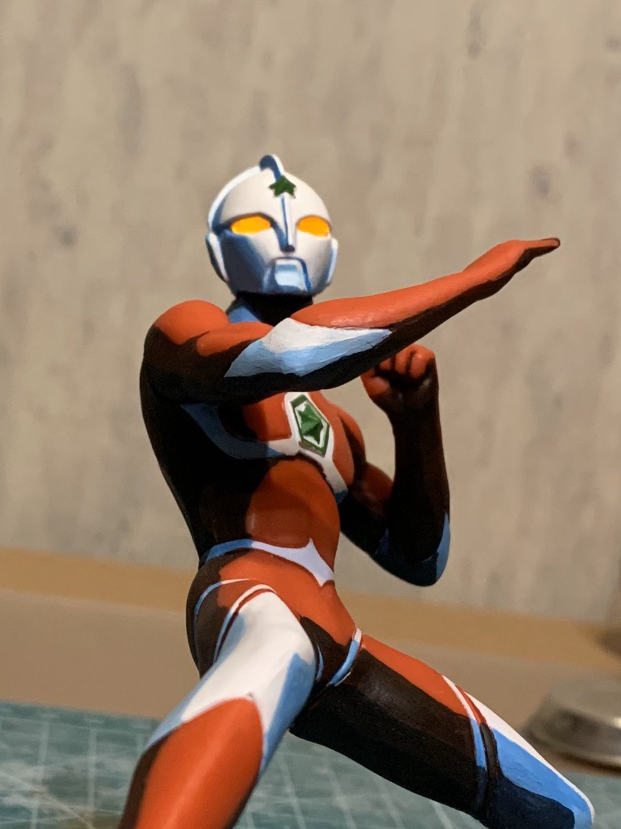popapepipipi's tweet photo. アルティメットルミナスのジョーニアスをアニメ風に塗りました
#ウルトラフィギュア改造同好会 https://t.co/FYOUZ0DYko