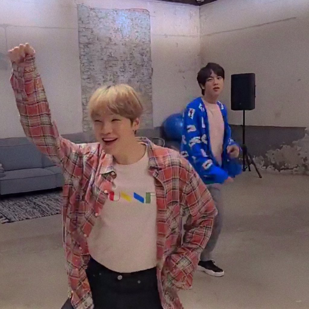 yoon ⁷ tweet media