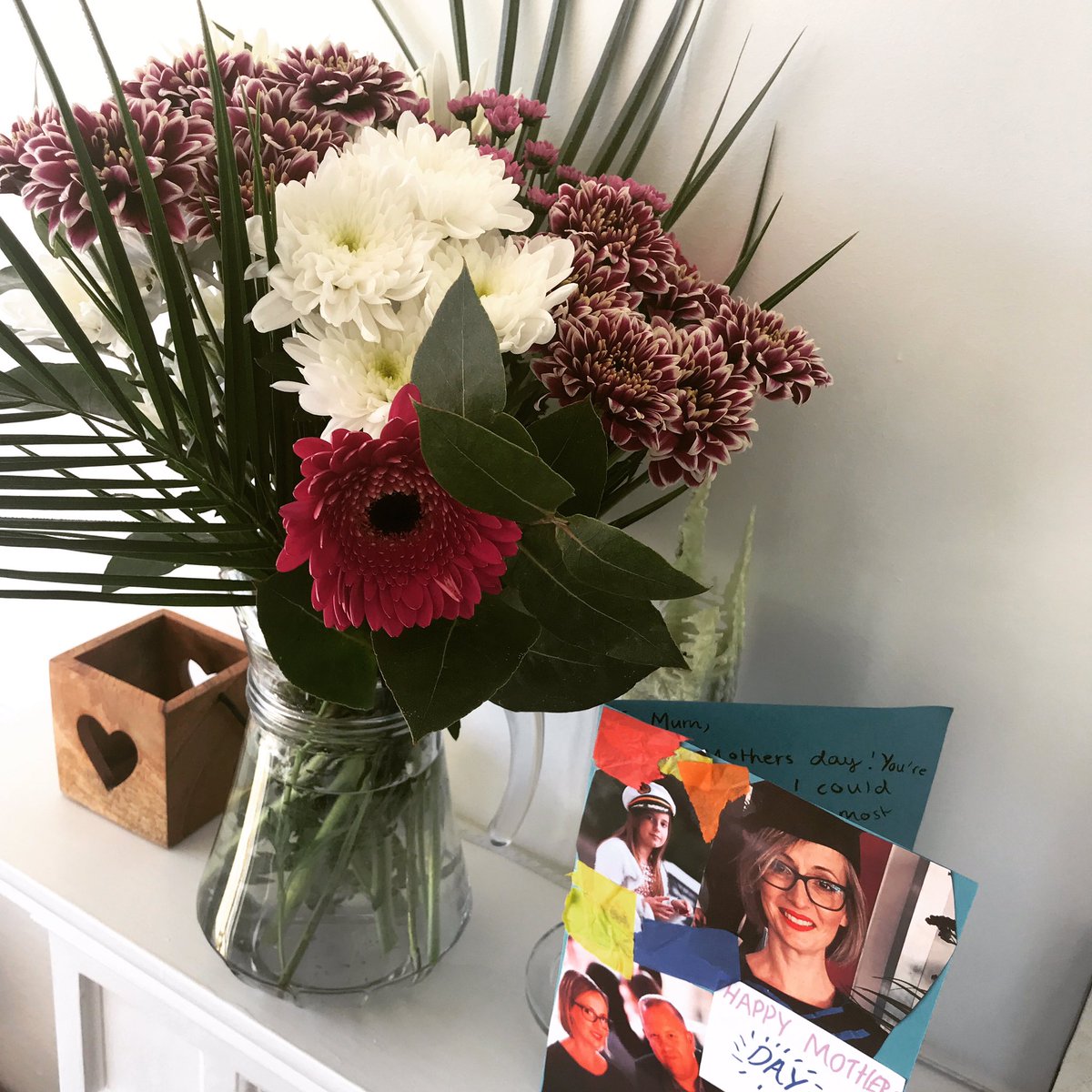 Thank you @Morrisons for my lovely flowers 💐 My daughter mentioned in conversation with her manager today that her mum is an #NHSmidwife and he sent these to me 💕😭 You’re doing a great job in tough times and it’s much appreciated 👍