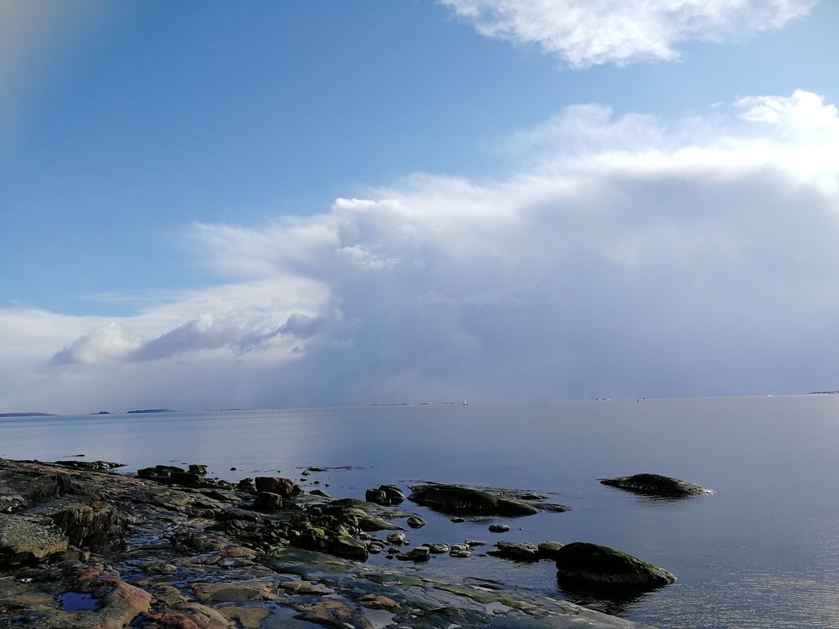 Elämäni kuvina 3/7. Ei sanoja, ei ihmisiä. Minut haastoi <a href="/liukkonen/">Sami Liukkonen</a> Haastan <a href="/meukkola/">Merja Ukkola</a>