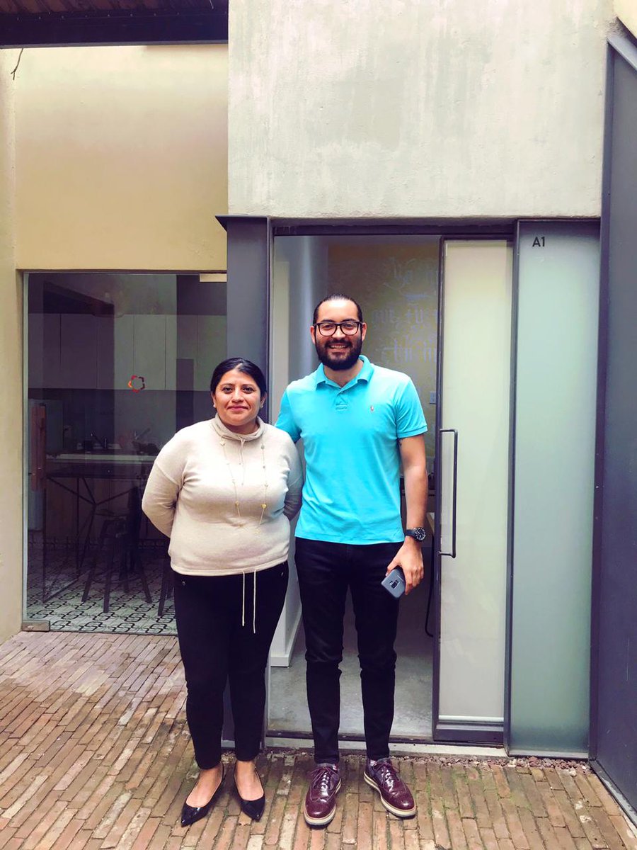 StartupOaxaca's tweet photo. 1 DEAL.
Tu brazo comercial en Oaxaca, para dar seguimiento a cualquier trámite en materia de comercio.

Se encargan de tus operaciones de exportación, desde trámites básicos, edición de documentos, logística de envío, hasta el seguimiento y atención de clientes internacionales. https://t.co/Xveb02xVwz