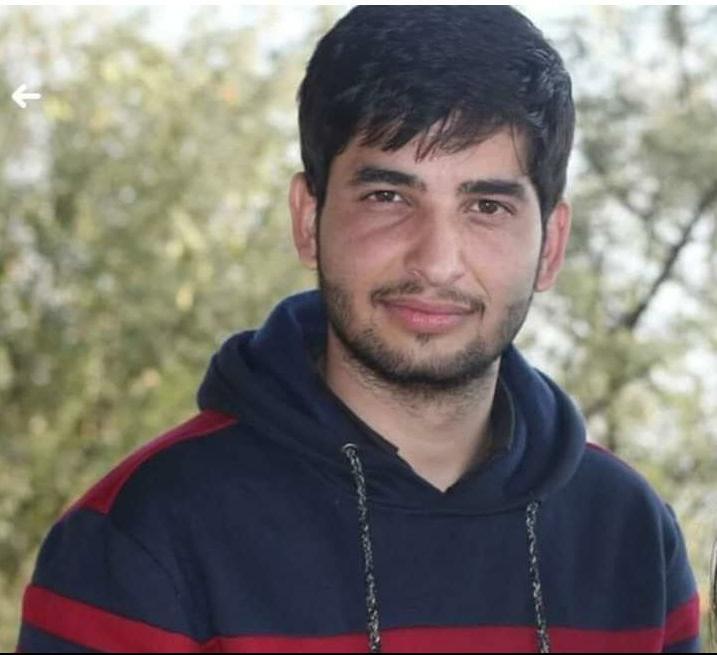 information_gb's tweet photo. Health authorities officially announced death of front line fighter Dr. Usama in the line of fire. Dr. Usama performed screening of Iran returnees and went unconscious the other day. https://t.co/EJJ6NboG1a