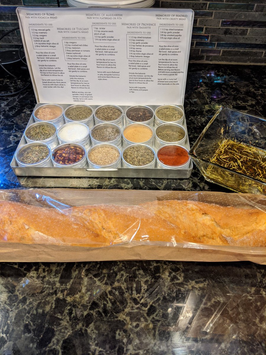 Vicki Ann tweet media