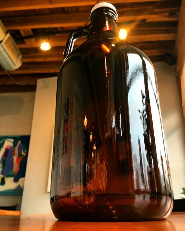 You know it // you love it // and we know you'd love to have 64oz of it. BITT'S. 
Order while they last!
#livingroomstl #allarewelcome #wewillgetthroughthis #coldbrew #coldweather #stillcoldbrewseason ift.tt/3dm9iBm