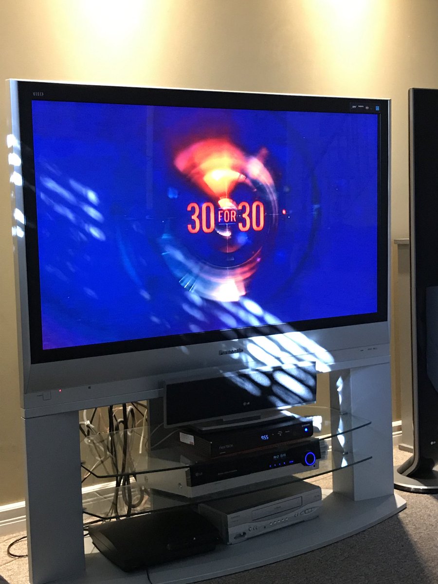 MGeerts71's tweet image. Time to catch up on classic docs ⁦@espn⁩ #30for30 #thetwobills #parcells #belichick #NYGiants #Patriots #NYJets #coaching #NFL #superbowls