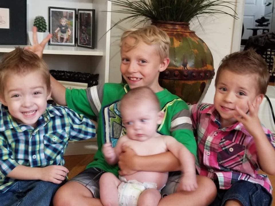 Schwine_92's tweet photo. @JeffreeStar @pulte I retweeted and  I already follow both this would do wonders for me and my 4 boys i will be praying <3 god bless you @JeffreeStar  for all that you do for everyone and same for @pulte https://t.co/ojuF0Pvmsy