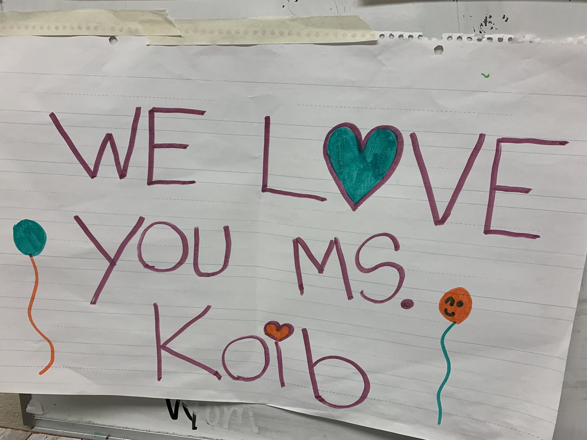 KolbClass's tweet image. Missing my gators! Came up to school to get some school stuff and this made me smile! #gpgators