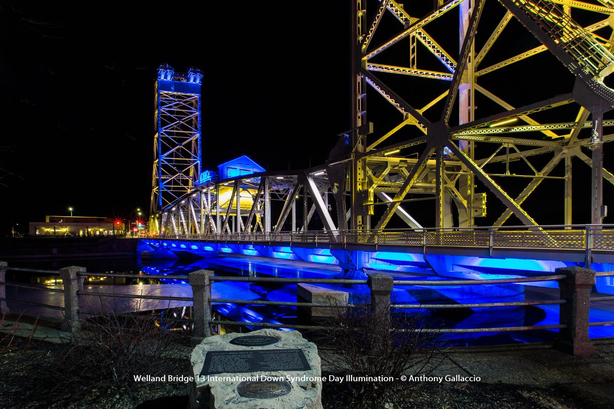 A_Gallaccio's tweet photo. #Welland #Bridge13 #InternationalDownSyndromeDay #Illumination @Welland @CdnDownSyndrome #WDSD2020 #LightTheBridge
https://t.co/CAE0U66NXQ https://t.co/Gs40F0LUmr
