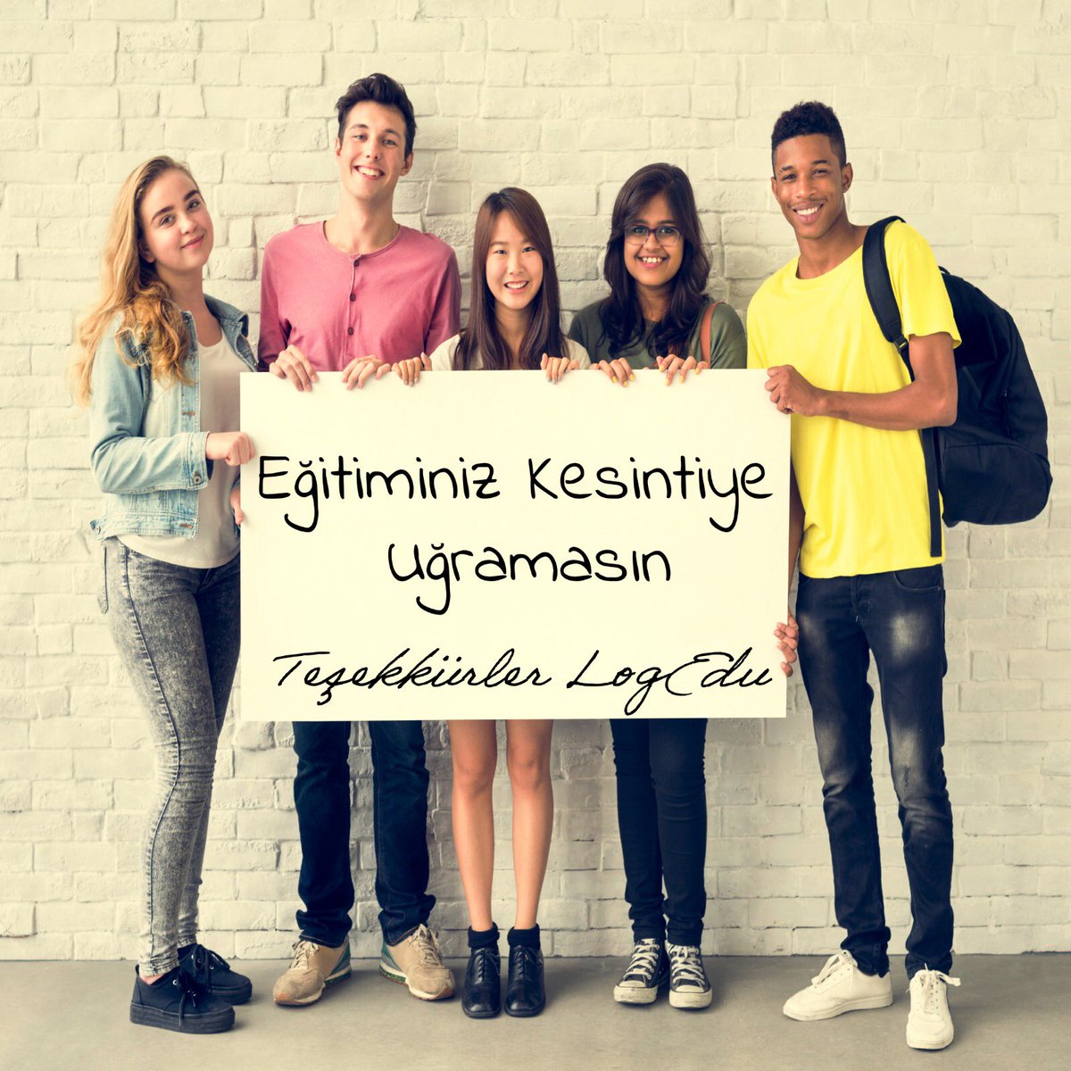 logicaledu's tweet image. #UzaktanEğitim ve #SanalSınıf
📎#CanlıEğitim
📎#İnteraktifAkıllıTahtaSistemi
📎#Online Ödev 
📎#Yoklama
📎Zaman ve Mekandan Bağımsız Ders İşleme
Özellikleri ile extra Uygulama indirme olmaksızın
📌#AkıllıTahta
📌#Bilgisayar
📌#CepTelefonu 
📌#Tablet ile kullanılabilir. #LogEdu