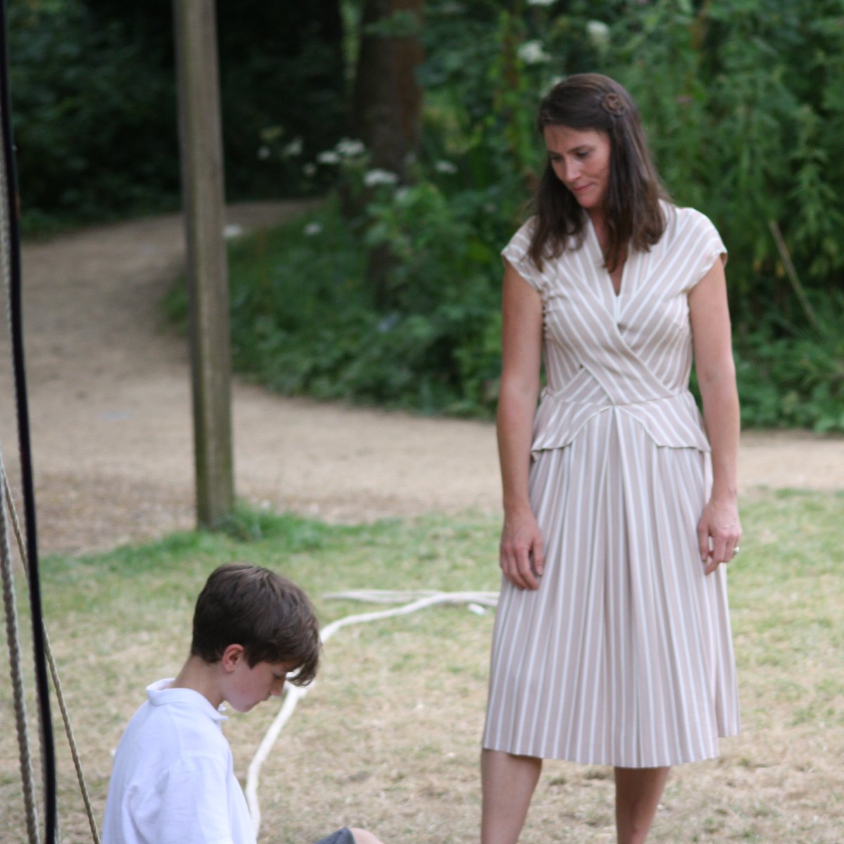 psfestival's tweet photo. Happy Mothering Sunday from the Petersfield Shakespeare Festival.
@solly_katie as Lady Macduff and @SpinGlancy as Young MacDuff #Macbeth #PSF2014 #ShakespeareSunday #MothersDay https://t.co/2NG0vQ8nJs