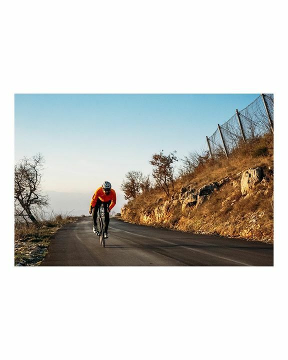 •🎧 Drake - Loyal•⁣⁣
⁣
Hey guys, what did you do today?⁣
#Iorestoacasa #stayathome⁣
⁣
#Exeptbikes #giordanacycling #wahooligan #Albaoptics @exept_bikes <a href="/giordanacycling/">Giordana Cycling</a> .⁣⁣

#gopro #fromwhereiride #roadslikethese #cycling  #cyclist #roadcycling #rideyourbike #cycling…