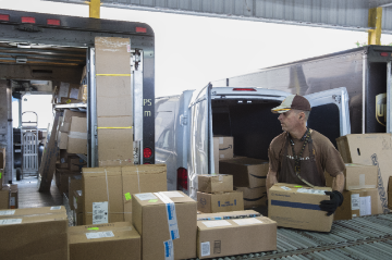 UPSPolicy's tweet photo. UPS delivery operations have been designated as critical infrastructure by governments around the world. We know that many of our deliveries are critical, and our customers are depending on us now more than ever.
#DeliveryDrivesAmerica #UPSersAreThere https://t.co/5SX5zegOA4