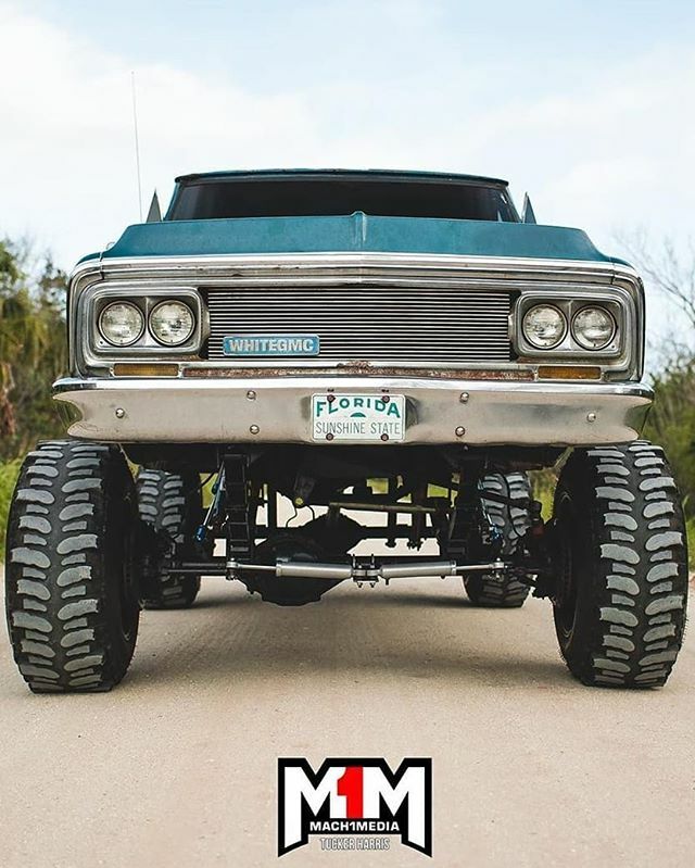 #truckdaily #trucks #truck #lifted #liftedtrucks #diesel #offroad #4x4 #sema #dieseltrucks #liftkit #worktruck #showtruck #gmc #squarebody #squarebodynation #squarebodychevy ift.tt/39auAhV