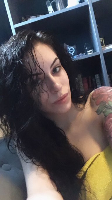 Haven&rsquo;t left my apartment in a week except to go to the market. https://t.co/nT6Z8s5o2o<a href="/tag/sfw"class="tags"><span>#sfw</span></a><a href="/tag/alicejudge"class="tags"><span>#alicejudge</span></a><a href="/tag/angelogodshack"class="tags"><span>#angelogodshack</span></a>