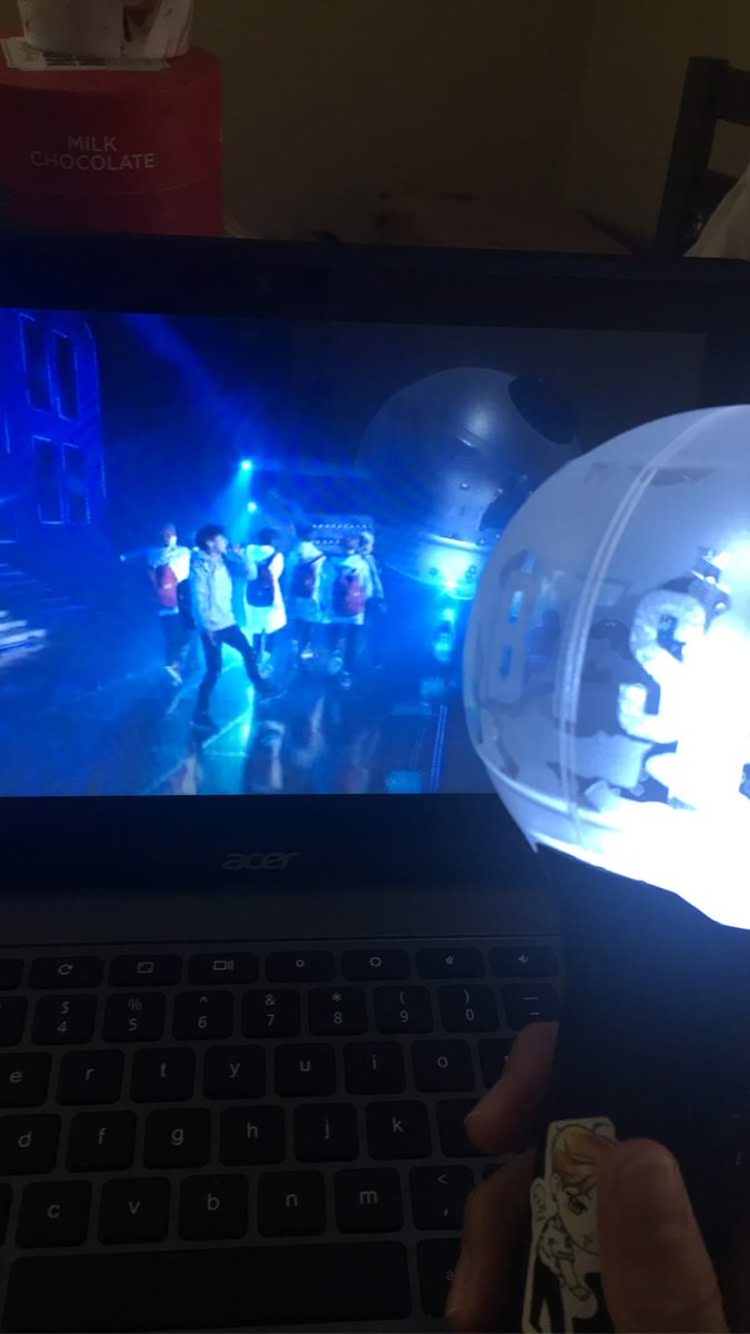 Eommaya_Panda's tweet photo. Watched the livestream of the BTS Begins tour today, thanks to @btsbeangifs <3, and it made me emotional esp when listening to Born Singer😭💜 I miss them so much
ARMYxBTS forever 💜💜💜
#BulletproofBeginning https://t.co/xKA6q1dW2E