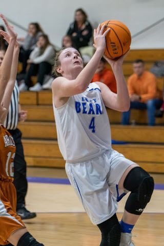 Congrats to Jr. Lady Bear Brynn Washam for earning All-Conference and All-Izard County Tournamenr Honors this year! #CodeBlue