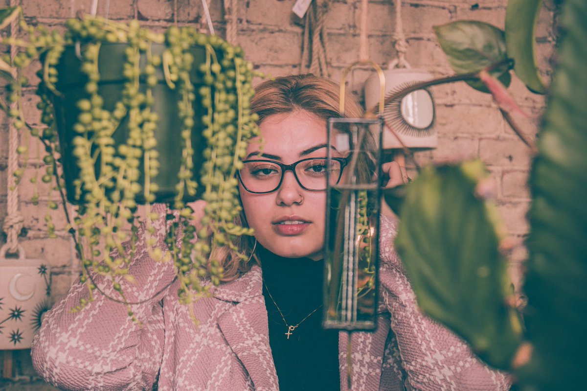 ClassicEvoPhoto's tweet photo. 🌱🌿
Whatever you want to do, if you want to be great at it, you have to love it 

https://t.co/pbmxg74HxV

#PhotographyIsArt  #photographyeveryday #photograghy #art #photoshoot https://t.co/yWXnIMEuvo