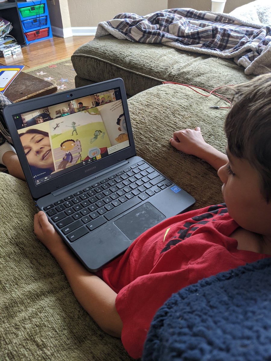 jreygoogle's tweet photo. Best teacher ever! @Mrs_Cheryl_Berg reading to her first grade students over Zoom...on a Sunday! https://t.co/upuuK1Tui1