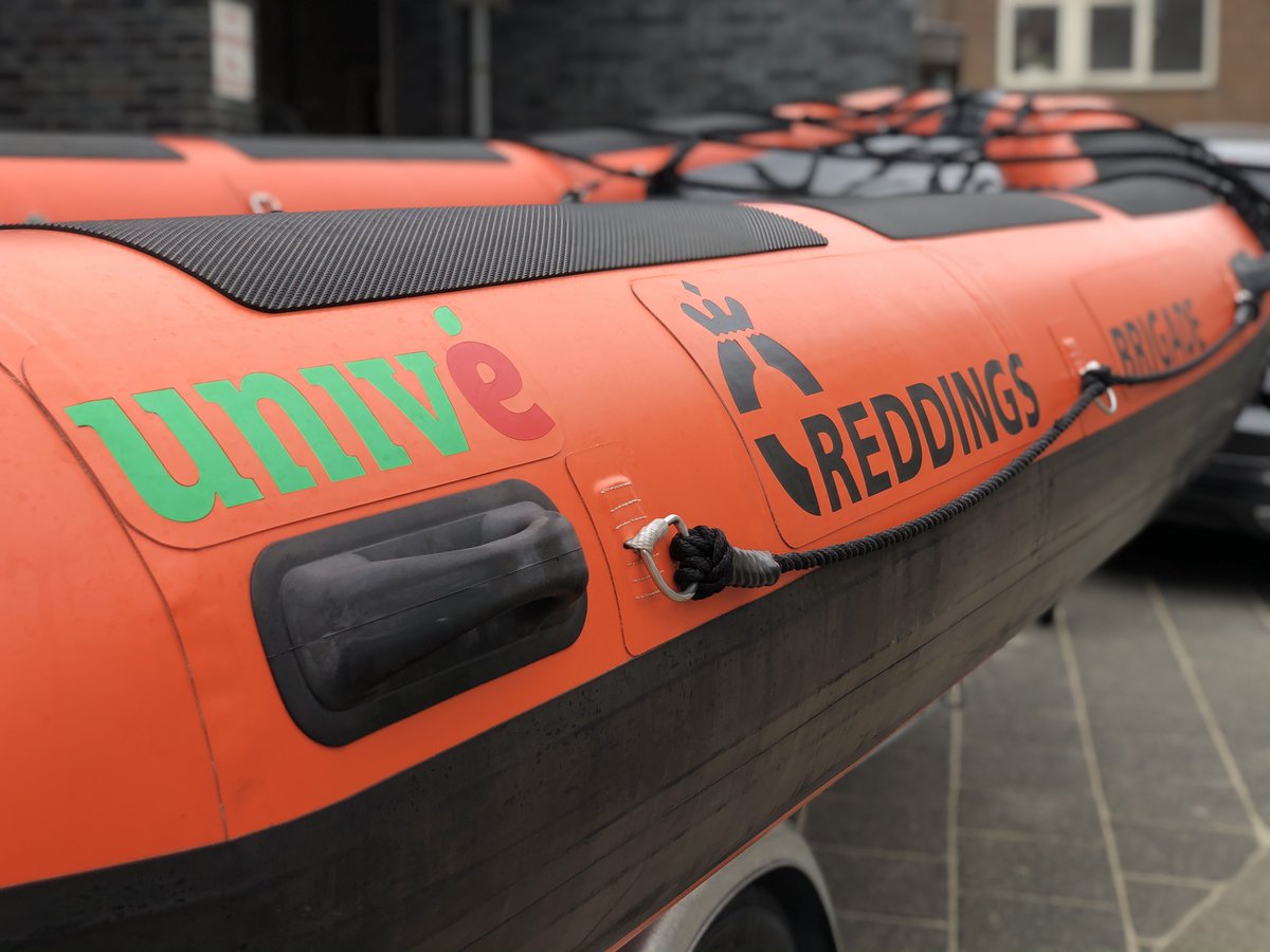 Nieuw boot voor VRB: 
De Vrijwillige Reddingsbrigade Bergen heeft door een donatie van het UNIVĖ Ledenfonds een nieuwe reddingsboot kunnen aanschaffen.Deze nieuwe boot stelt de VRB in staat om de preventieve- en repressieve taken bij  ... - reddingsbrigade-bergen.nl/nieuw-boot-voo…