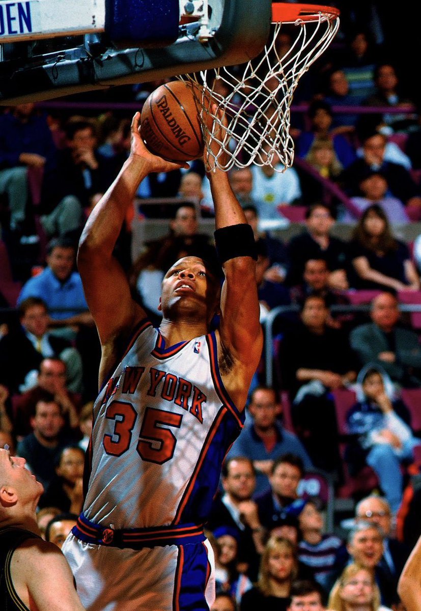 Before joining the Warriors in 1998, Terry Cummings was a member of the Philadelphia 76ers (44 G), New York Knicks (38 G) and Seattle SuperSonics (57 G).