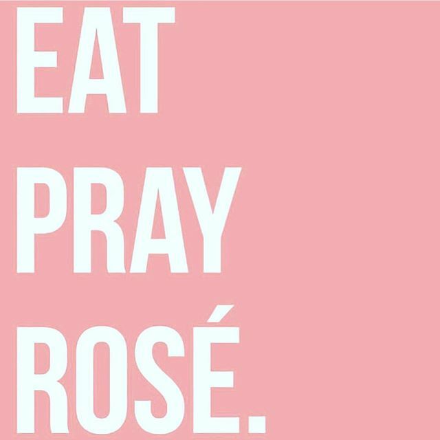 onlywayisrose's tweet photo. 🤍Such a bittersweet time in our lives 🤍 Spring has sprung and the countryside where I live is bursting into life. It couldn’t be more beautiful and in stark contrast to what is going on in the world right now.
-
The only way I am going to cope is by … https://t.co/tDZOGrQYzV https://t.co/Vxo9TjvYKh