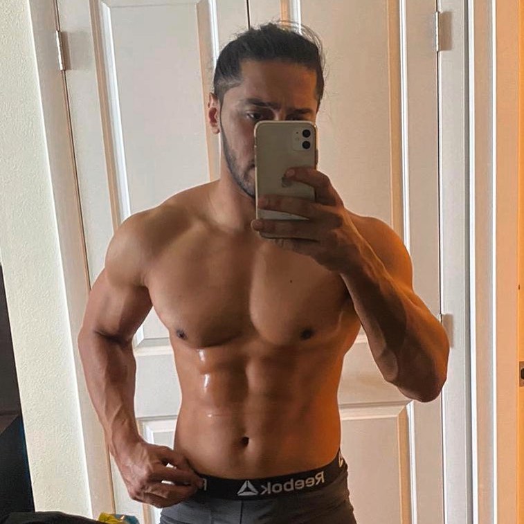 𝘊𝘶𝘳𝘳𝘦𝘯𝘵𝘭𝘺 𝘪𝘯 𝘵𝘩𝘦 𝘣𝘦𝘴𝘵 𝘴𝘩𝘢𝘱𝘦 𝘰𝘧 𝘮𝘺 𝘭𝘪𝘧𝘦. 💪🏽