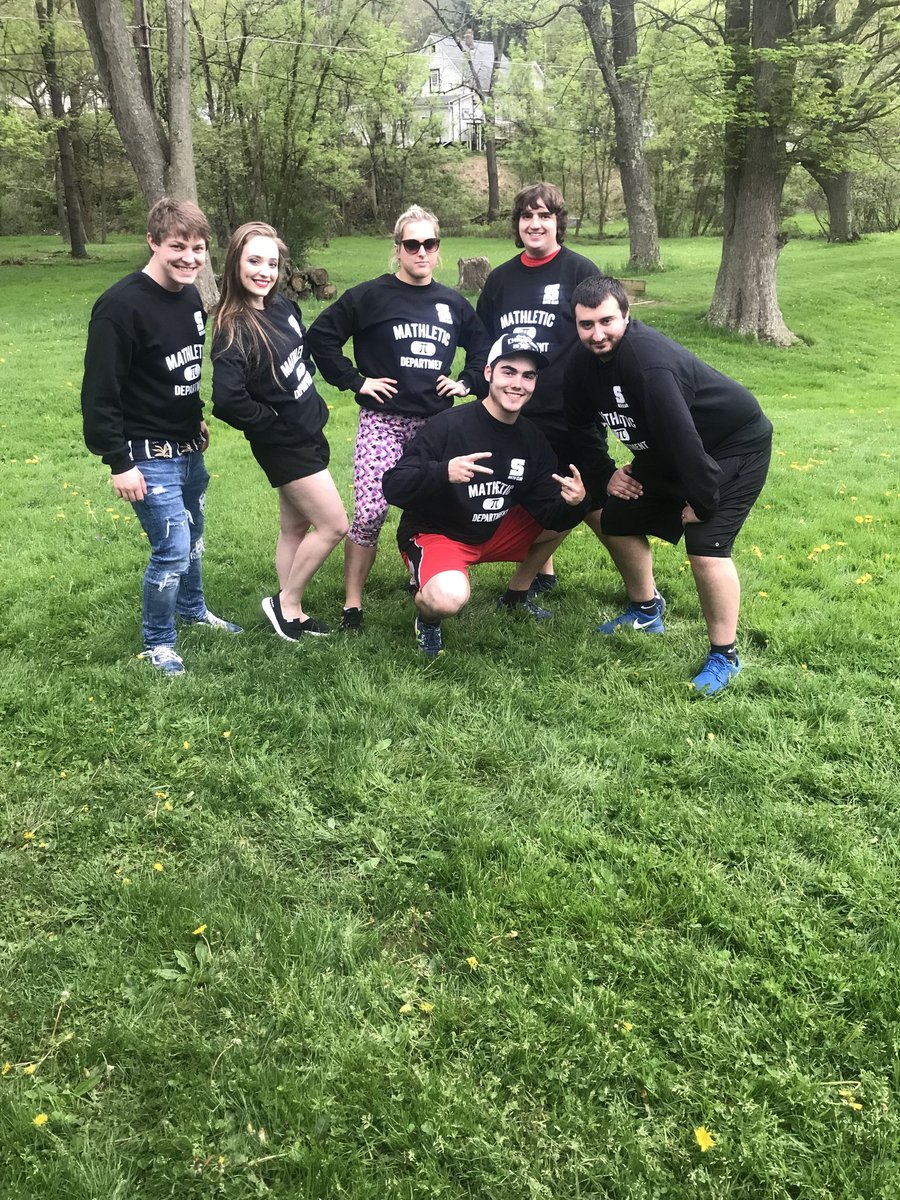 ericnero520's tweet image. Can&apos;t forget about the annual math picnic!!! Always a great time with some great friends!!