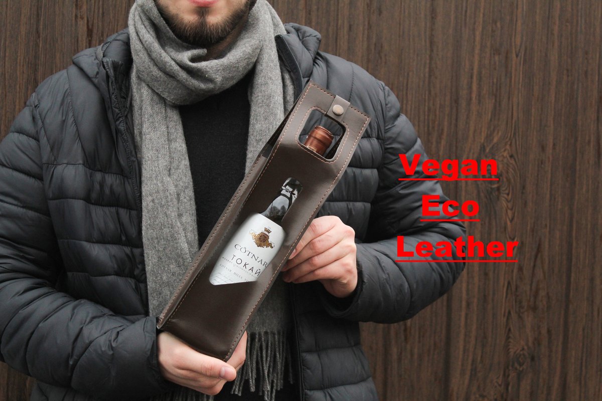 ItemsLeather's tweet photo. Personalized wine tote bag https://t.co/eN2Ko8rYmM
#winetasting #winewednesday #winecellar #vinho #travel #instawine #vin #vino #wine #winestagram #wein #winelovers #winelover #cheers #vineyard #winery #thewinexpert #wineoftheday #wineoclock #winetime #ilovewine https://t.co/sf14yDv62S