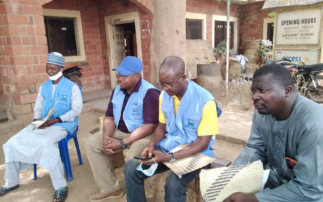 NigerPHEOC's tweet photo. Sensitization of market leaders on Coronavirus and Lassa fever  at the Central market Minna, Niger State. The team was led by HCH, Dr. Makusidi M.M https://t.co/HTuIQpSfW0