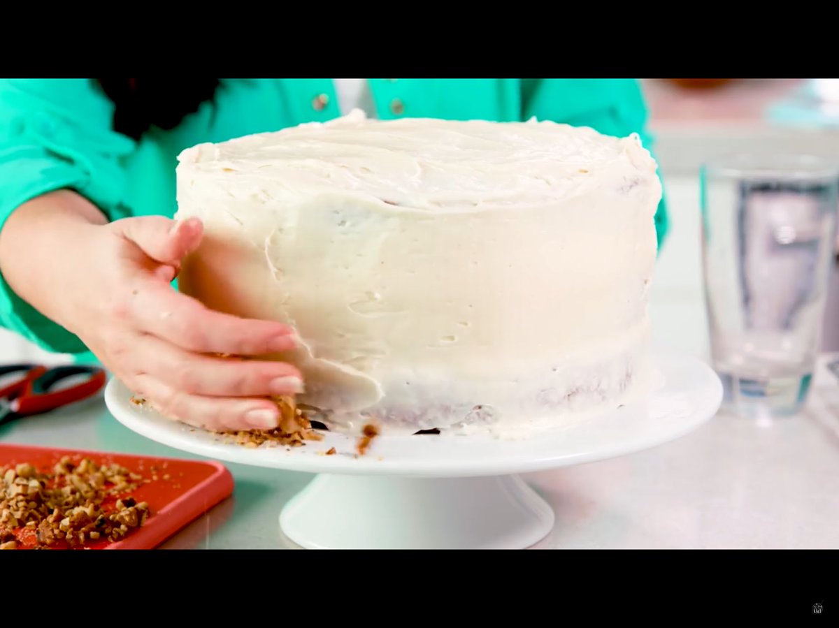 The Most Amazing Carrot Cake youtu.be/zUkcf1-oSP8 via @YouTube