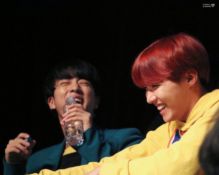 If anyone needs, here is a thread of BTS captured at peak happiness