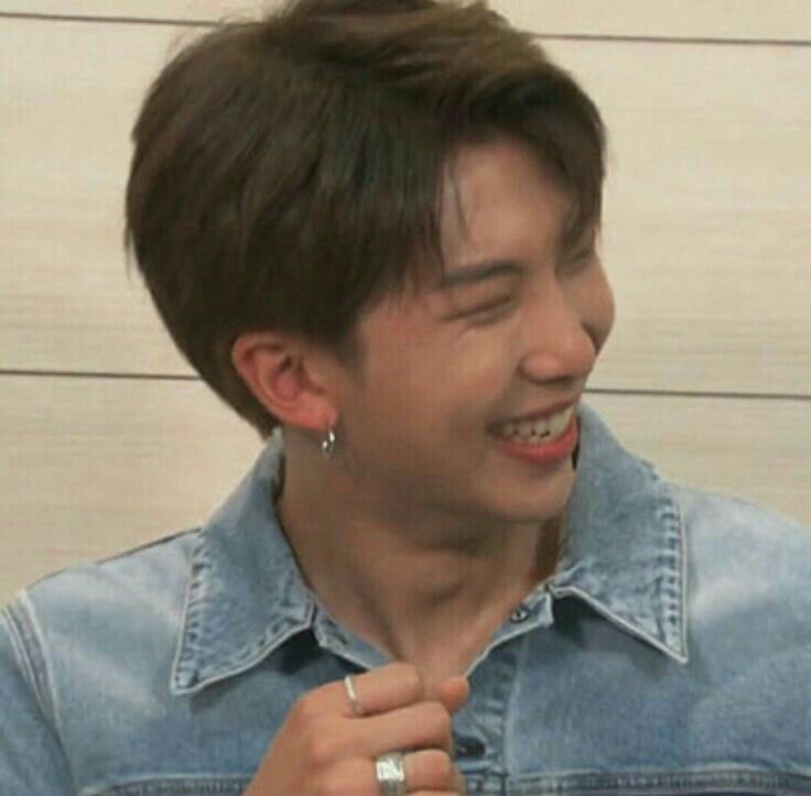 If anyone needs, here is a thread of BTS captured at peak happiness