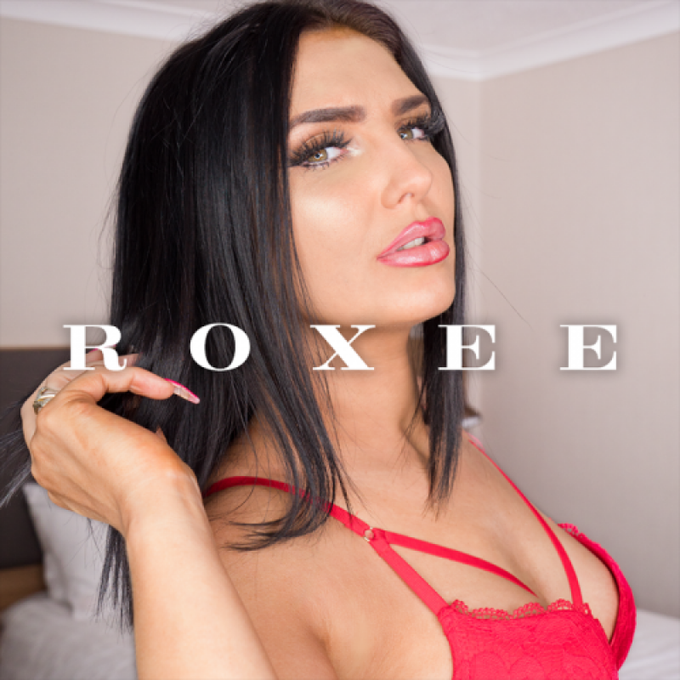 NEW: Roxee Vid Bundle by @BlissedXXX https://t.co/OQou4hbZRs Find it on #ManyVids! https://t.co/df7K<a class="tags" href="/tag/blissedxxx">@blissedxxx</a><a href="/tag/manyvids"class="tags"><span>#manyvids</span></a>