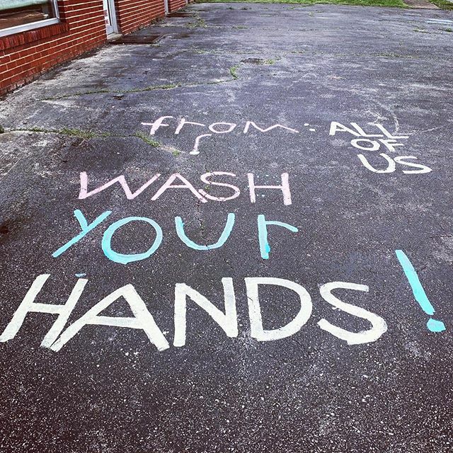 Seen on Elm Street... 🧼🙌🏻
#washyourhands #flattenthecurve ift.tt/2Ubx8bj
