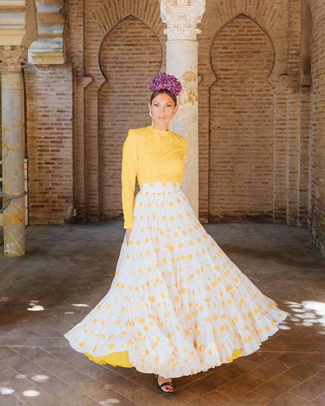 flamenca_power's tweet photo. 💛🌸💛
.
Gracias a todos por la participación en el reto #yomequedoencasacosiendo! .
Aqui esta preciosa falda de mi @johannacalderon_design que no me puede gustar más 😍
.
.
Modelo @bridalada
Complementos @marucca.es
Flores @blancoazahar
.
.
A seguir practicando y estad aten… https://t.co/Qsjm9TOsmN