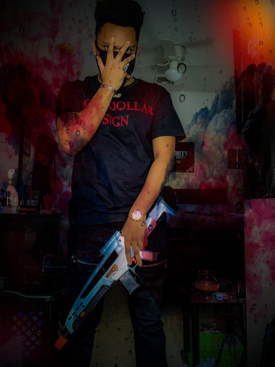 Imahhboss2's tweet photo. #photoediting #explore #explorepage #Artist #Rapartist #Newrapartist #Newartist2020 #Rapper2020 https://t.co/TmPoPk7TQF