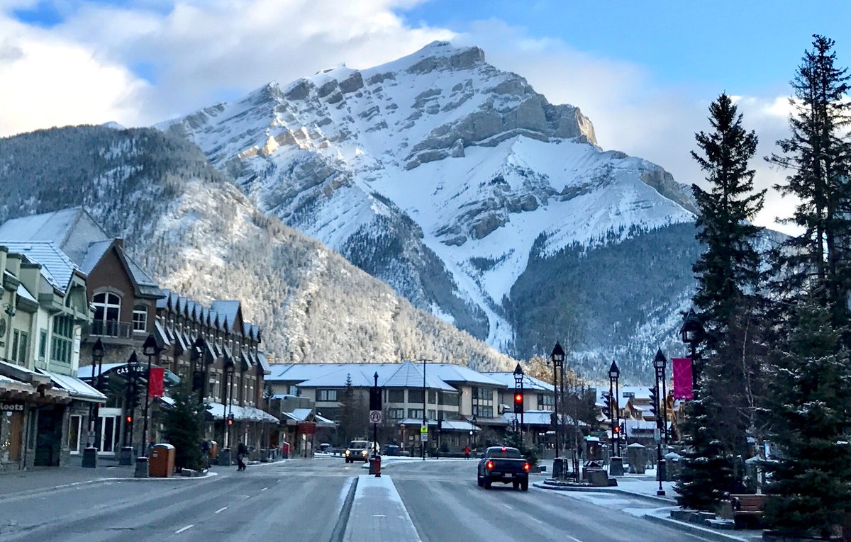 Banff_Town's tweet photo. Please share with #Banff biz: We are compiling info about needs businesses have for critical operations, and resources that businesses may want to share. 
We would coordinate re-distribution. Submit info: https://t.co/Ndj6rrUwZq https://t.co/wrfkDnfymb