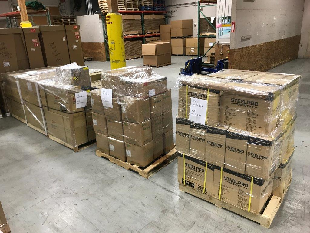 BradSmi's tweet image. As businesses mobilize, our global supply chain team is hard at work securing much-needed supplies for healthcare workers. On Fri, the first 5 pallets of PPE arrived, including: 
- 15,000 protection goggles 
- Infrared thermometers
- Medical caps
- Protective suits