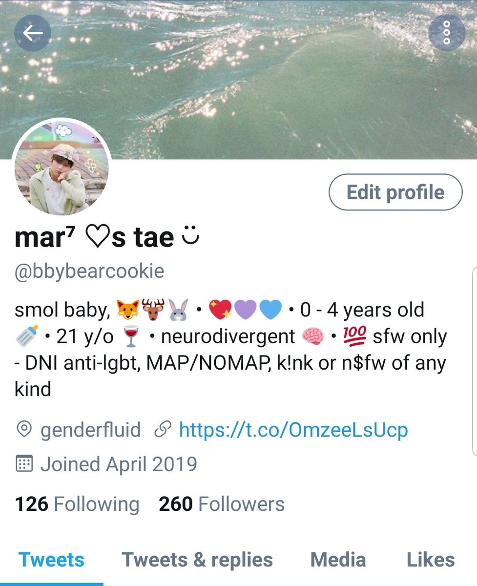 bbybearcookie's tweet photo. [stolen from tl, but slightly modified]

retweet or reply to this and I’ll give you 3 random aesthetic photos that matches your account. https://t.co/9XSdmpmFmZ