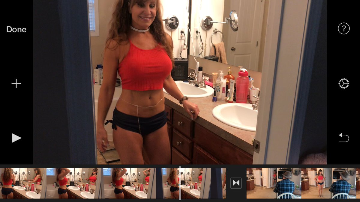bansheesmoon's tweet photo. ~COMING NEXT
https://t.co/8KksW7EIp4
We just shot a #HankandRoxy #comedysketch and a 17 minute discussion on #antiviral #supplements we have used for years with great success. SUBSCRIBE & STAY TUNED #COVIDー19 #COVIDIOT #QuaratineLife #staywell #blessyourheart https://t.co/UuFhlEbmG0