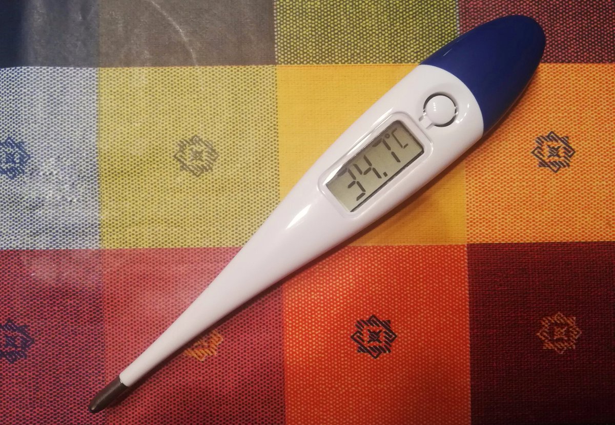 sergionavarru's tweet photo. ¿Es normal tener la temperatura tan baja? Llevo dos semanas tomándomela tres veces al día y siempre la tengo súper baja. ¿Tengo anticoronavirus? ¿A alguien más le pasa? https://t.co/CMgsnzXcpm