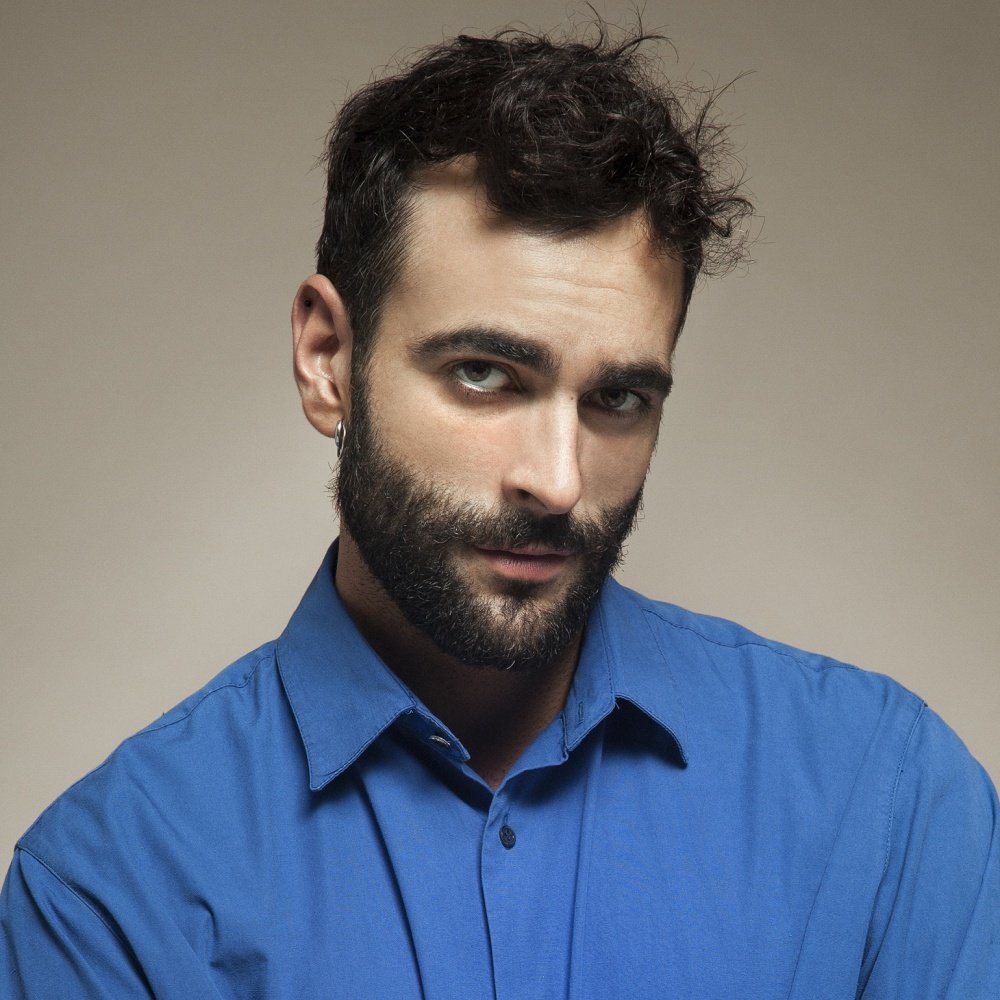 -Marco Mengoni-He looked so cute in the stage in Malmö still can't get over it