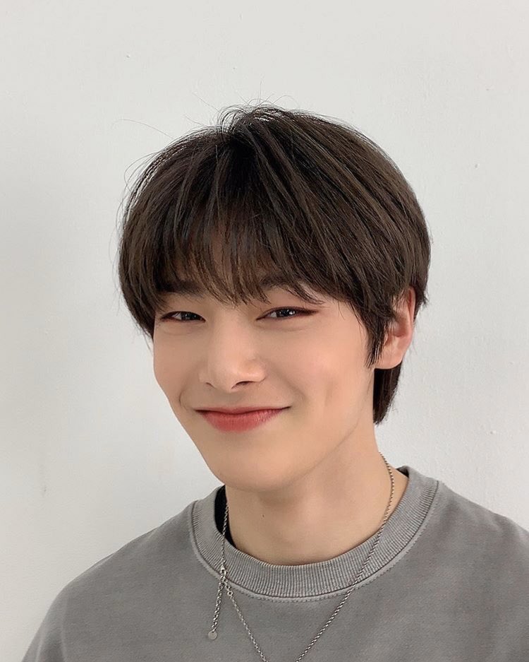 ↳ day 82 of 366La mia stellina luminosa, jeongin