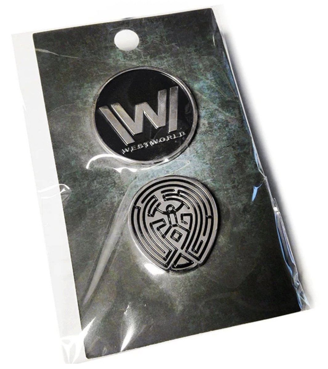 This set of #Westworld inspired metal pins features the park logo and the maze! Each pin is approximately 1.25" tall, and perfect for any fan of the new hit sci-fi show! Now just $6.99! levelupoutfitters.com/collections/je…