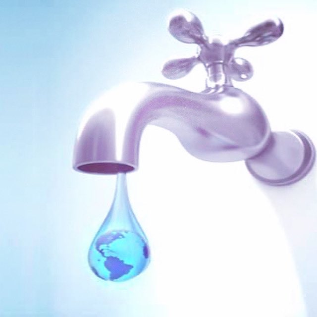 Hoy en el #DiaMundialDelAgua lávate las manos pero no desperdicies este vital líquido.
-
#Agua 
#Covid19
#Coronavirus
#Panama