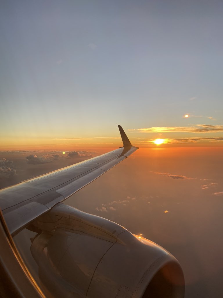 America’s 70,000 regional airline employees need help NOW: please join me in asking <a href="/speakerpelosi/">Nancy Pelosi</a> @gopleader @senatemajldr <a href="/senschumer/">Chuck Schumer</a> @stevemnuchin1 to include unsecured, forgivable loans for payroll costs. Help us stay on the payroll and off unemployment!