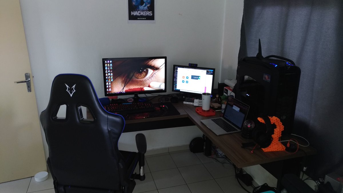 jllgomes's tweet photo. @RyanPersaud23 @fagnerfiss @HansaNarang17 @wondrwomyn Mine is also ready :) #iscbrazil #remotelearning https://t.co/CWJTZ3R0Rj
