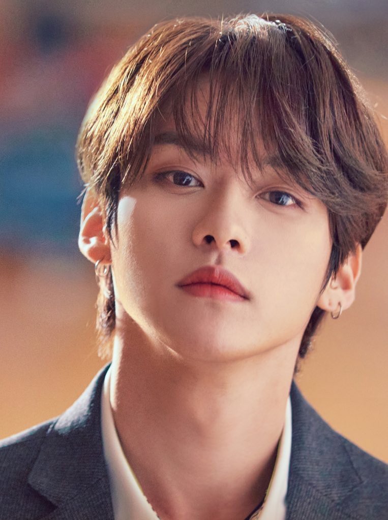 ли ноу минхо. Stray kids чанбин. минхо stray kids 2021. когда др у минхо. Lee min ho skz.