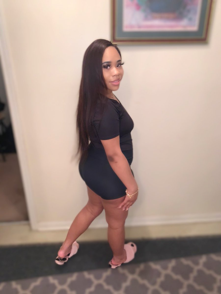 Toosiii__'s tweet photo. Classy , Boujie , RATCHET 🤯 https://t.co/Hn0CY463eW