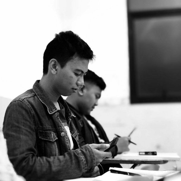 IyanzJr's tweet photo. Kola dulu kola https://t.co/392ixFdw1z